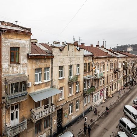 Alfa Apartments Krekhivska 11 Lviv Buitenkant foto