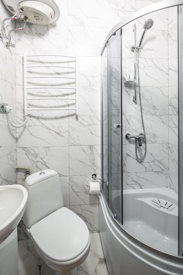 Alfa Apartments Krekhivska 11 Lviv Buitenkant foto