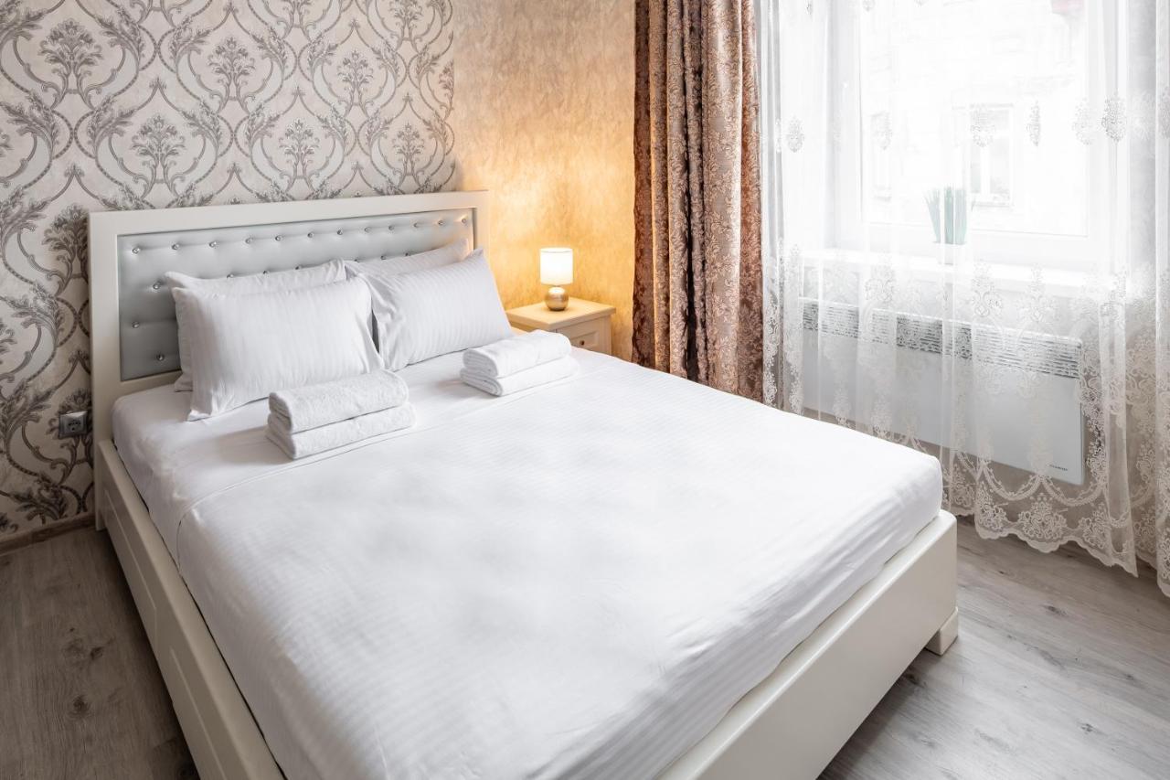Alfa Apartments Krekhivska 11 Lviv Buitenkant foto