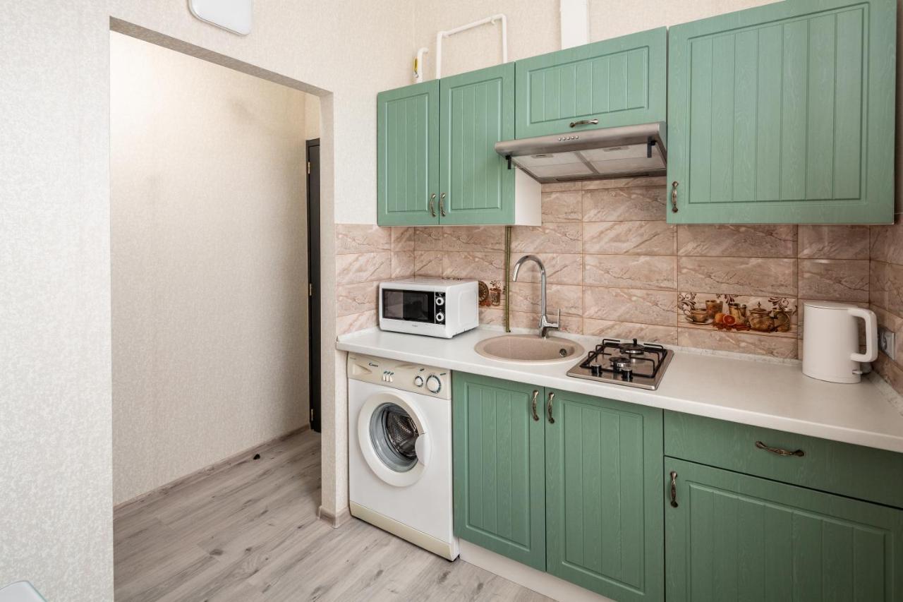 Alfa Apartments Krekhivska 11 Lviv Buitenkant foto