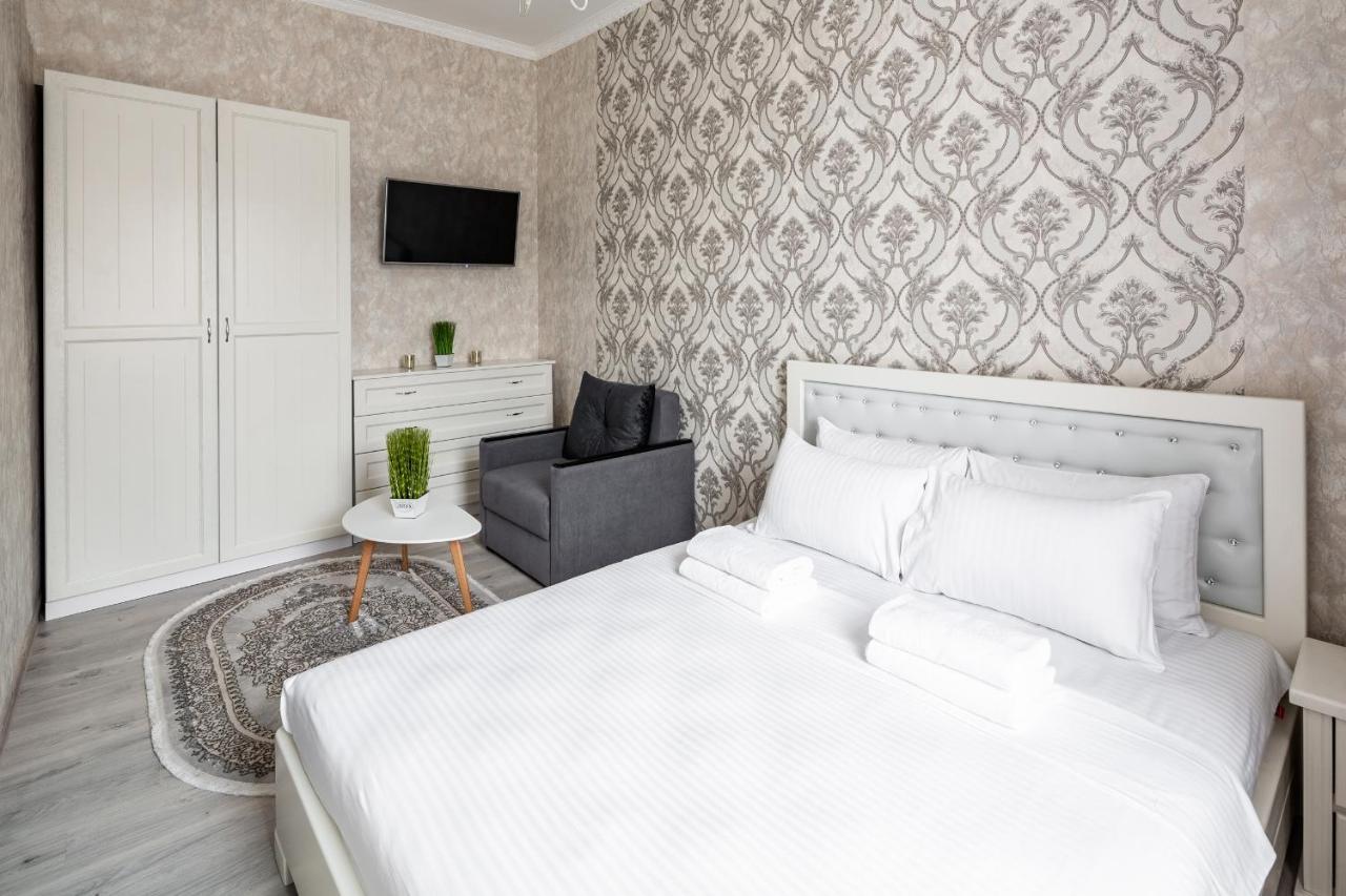 Alfa Apartments Krekhivska 11 Lviv Buitenkant foto